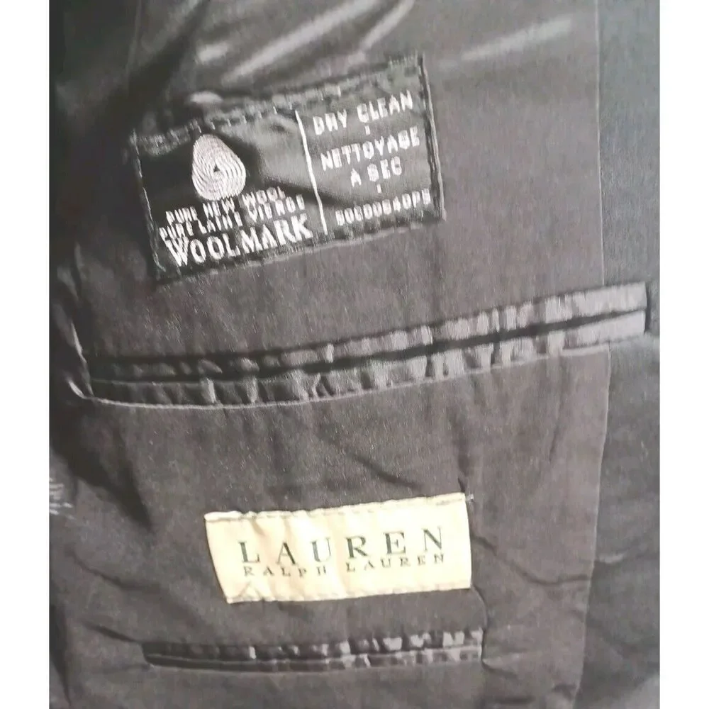 Lauren Ralph Lauren Black wool 2 button Blazer jacket. Size 44R.
